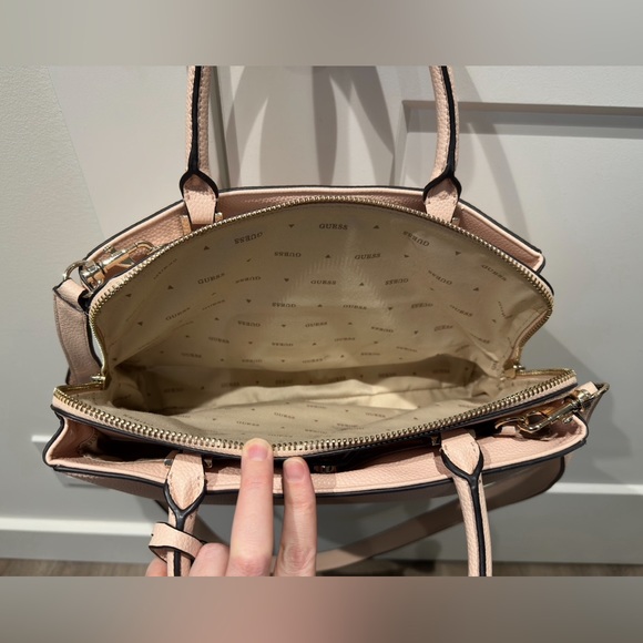 Guess Purse - Pink Satchel - Picture 5 of 7